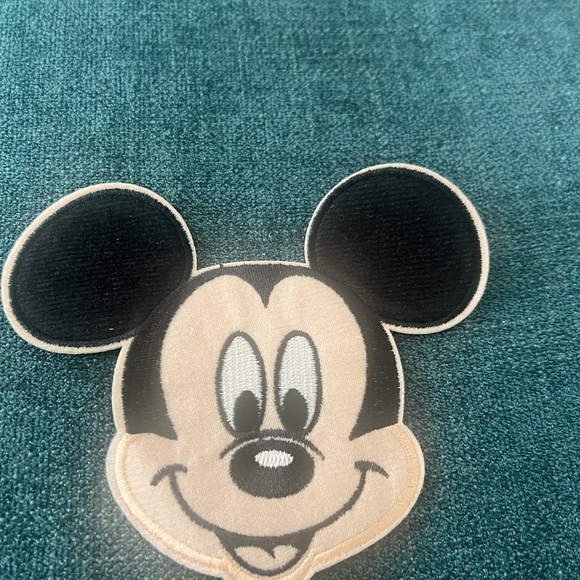 Mickey and Minnie Mouse 5” patch - Picture 2 of 3